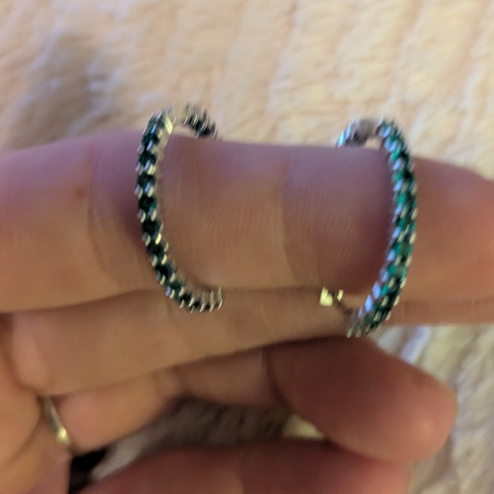 Elegant Silver and Green Hoop Earrings Emerald sterling sillver/Platinum NWT
